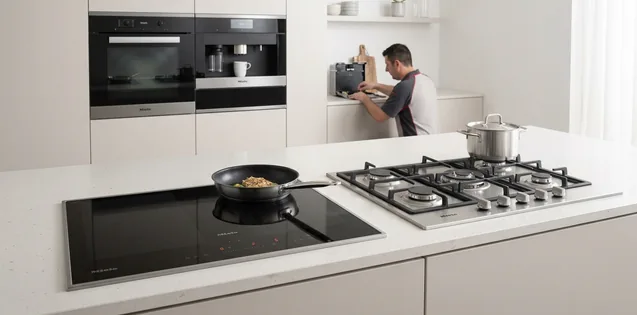 Assistenza Piano Cottura Miele Roma, tecnico che fornisce assistenza tecnica per piani cottura miele a gas e induzione.
